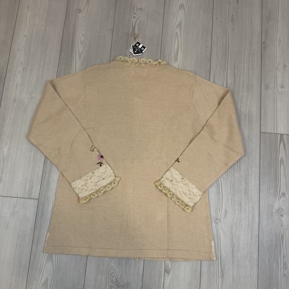 NWT Storybook Knits Cardigan Large Embroidered Lace Floral Cottagecore Sweater - Picture 8 of 8